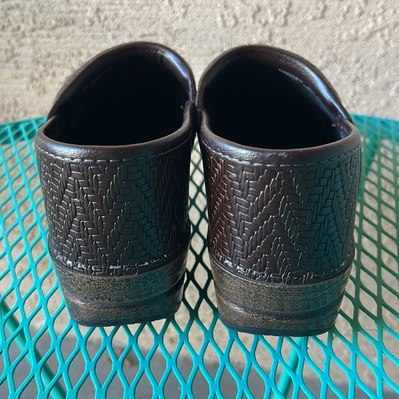 Dansko Clogs size 38 - Picture 4 of 9